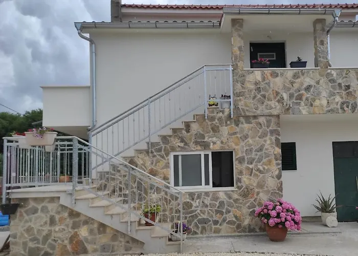 Apartman Lucia